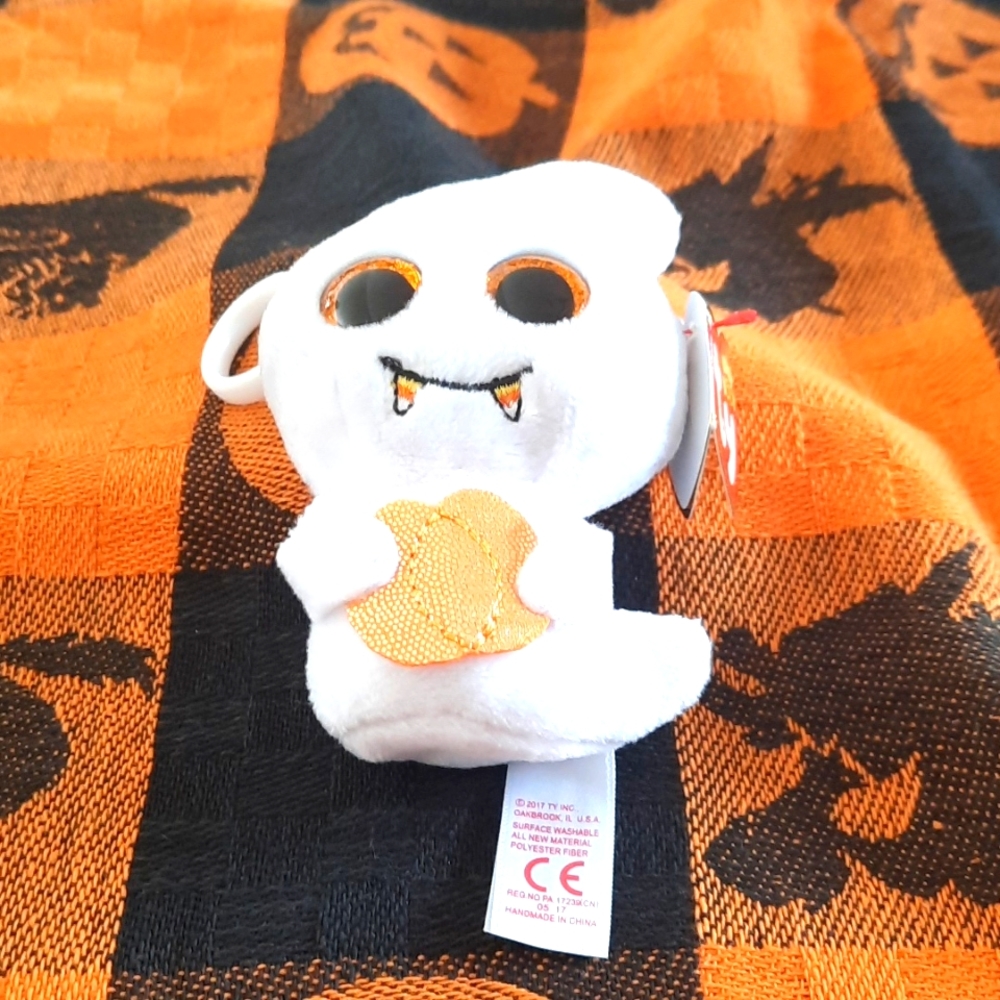 Ghost Beanie "Boo" clip nwt